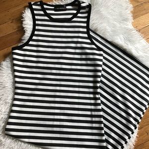 Ladies striped sleeveless dress size medium